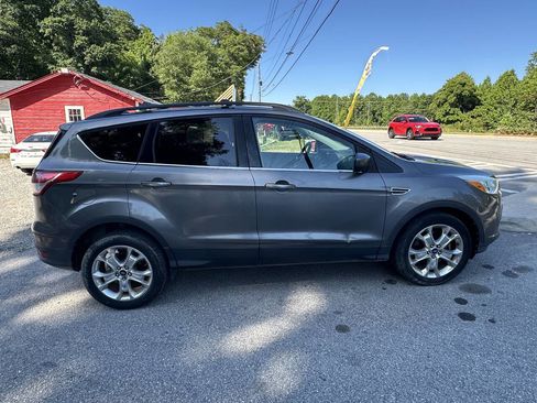 Used 2013 Ford Escape SE FWD image 4