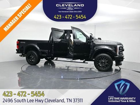 New 2025 Ford F250 XLT w/ Black Appearance Package AWD/4WD image 44