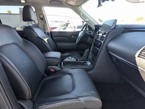 Used 2024 INFINITI QX80 Luxe AWD/4WD image 37