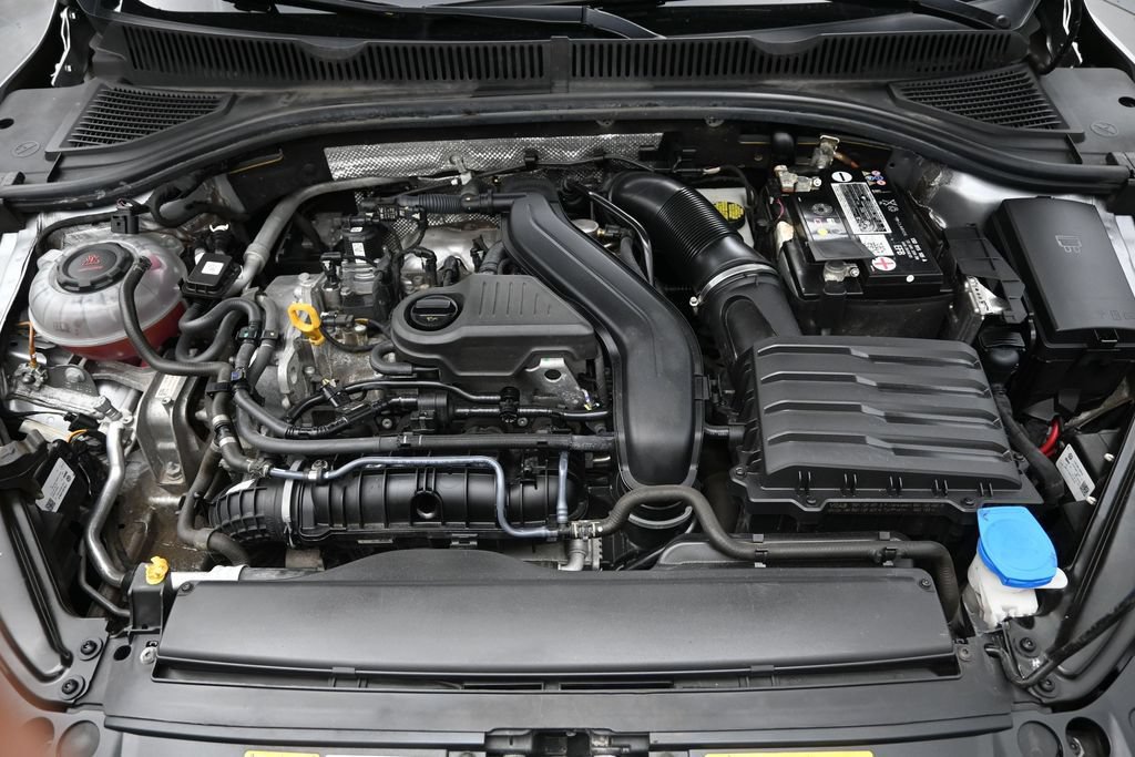 Used 2022 Volkswagen Jetta SE FWD image 8