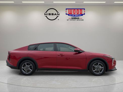 Used 2025 Kia K4 FWD image 2