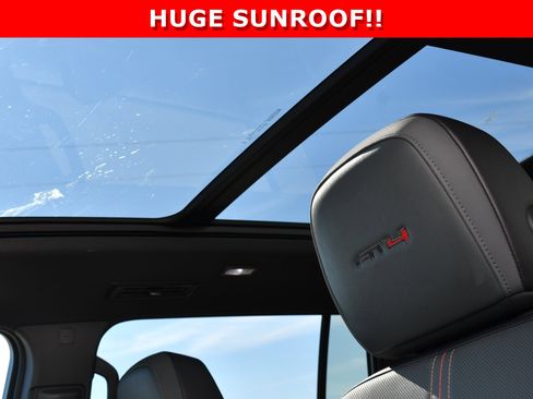 Used 2024 GMC Acadia AT4 w/ Super Cruise Package image 23