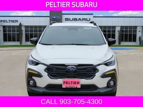 Used 2024 Subaru Crosstrek 2.5i Sport AWD/4WD image 2