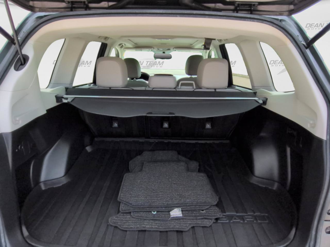 Used 2015 Subaru Forester 2.5i Limited AWD/4WD image 9
