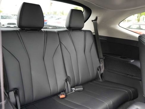 Certified 2026 Acura MDX SH-AWD image 35