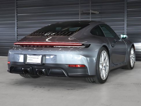 Used 2025 Porsche 911 Carrera 4 GTS image 10