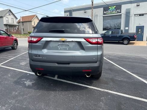 Used 2021 Chevrolet Traverse LT AWD/4WD image 5