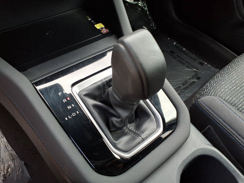 Certified 2025 Subaru Forester Premium AWD/4WD image 38