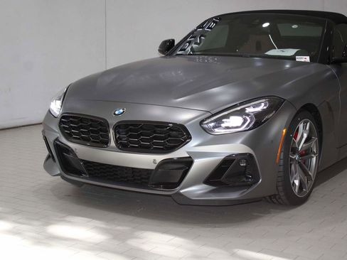 New 2026 BMW Z4 M40i w/ Premium Package image 3