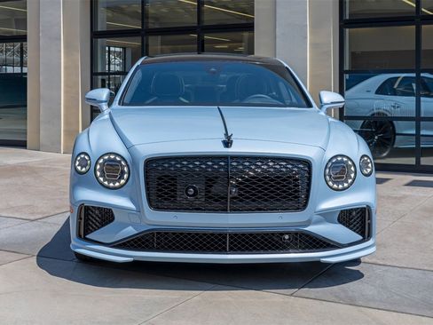 New 2025 Bentley Flying Spur Plug-In Hybrid image 29