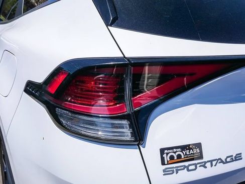Certified 2023 Kia Sportage EX FWD image 10