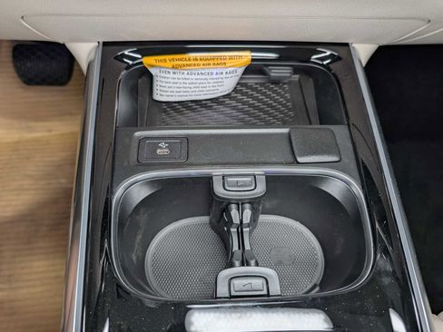 Used 2026 Mercedes-Benz GLA 250 4MATIC image 27