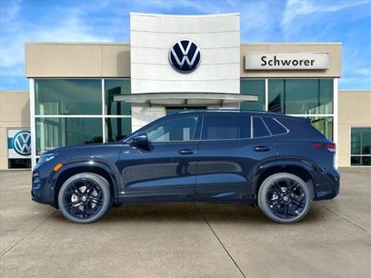New 2025 Volkswagen Tiguan SE R-Line