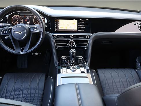 Certified 2020 Bentley Flying Spur W12 AWD/4WD image 4