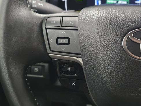 Certified 2025 Toyota Camry SE image 32