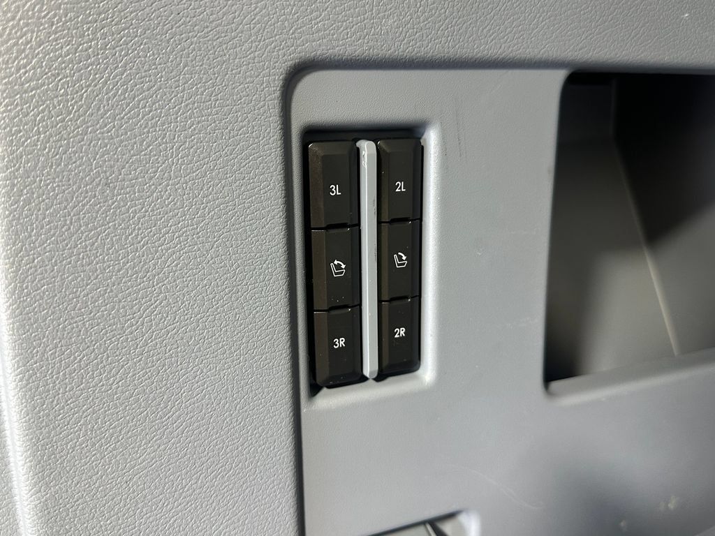 Used 2023 Lincoln Navigator Black Label AWD/4WD image 7