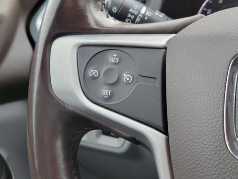 Used 2019 GMC Acadia SLT image 25