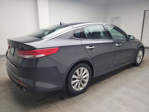 Used 2018 Kia Optima EX image 10