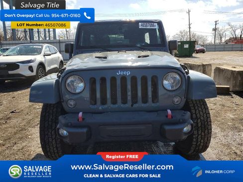 Used 2015 Jeep Wrangler Unlimited Rubicon image 2