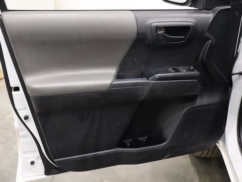 Used 2023 Toyota Tacoma SR image 14
