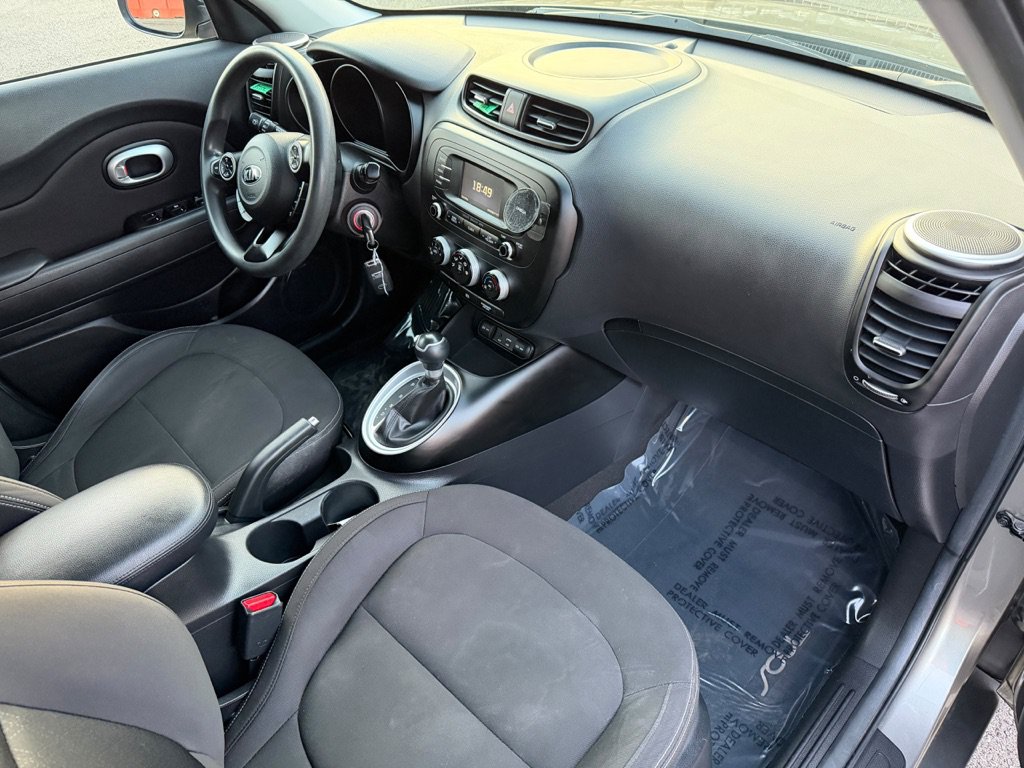 Used 2016 Kia Soul w/ Convenience Package FWD image 14