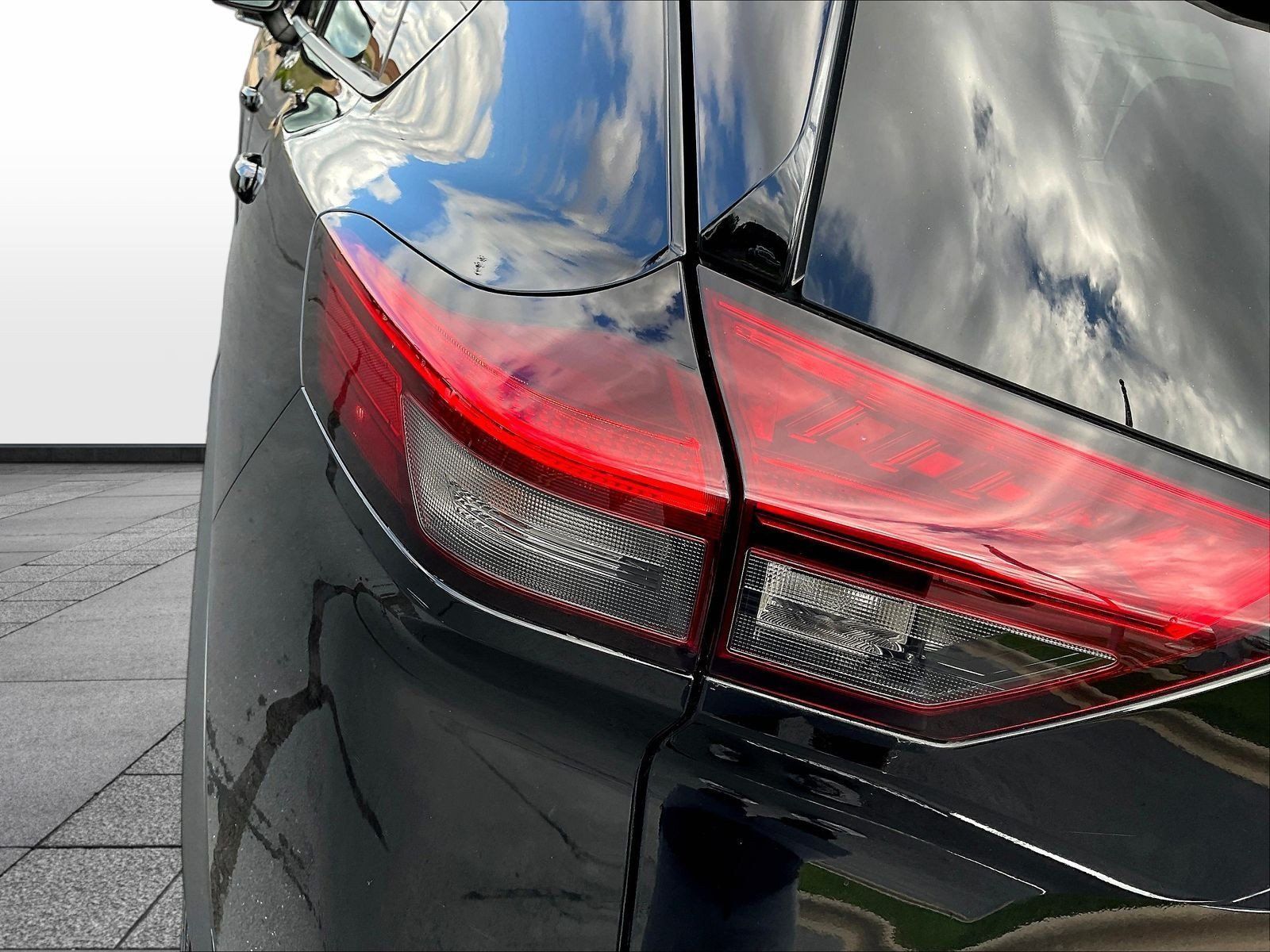 Certified 2023 Nissan Rogue SL w/ SL Premium Package AWD/4WD image 26