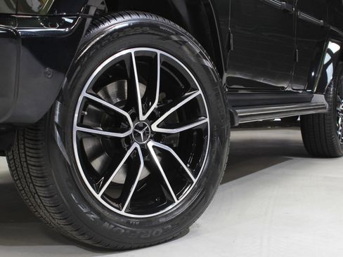 Used 2022 Mercedes-Benz G 550 G 550 AMG Line w/ Exclusive Interior Package image 16