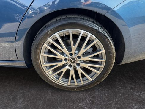 Used 2023 Mercedes-Benz CLA 250 w/ Premium Package image 14