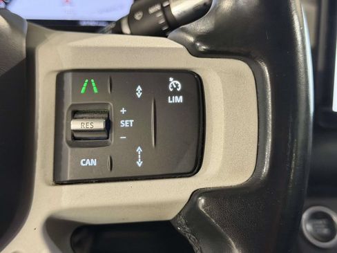 Used 2020 Land Rover Defender 110 HSE AWD/4WD image 34