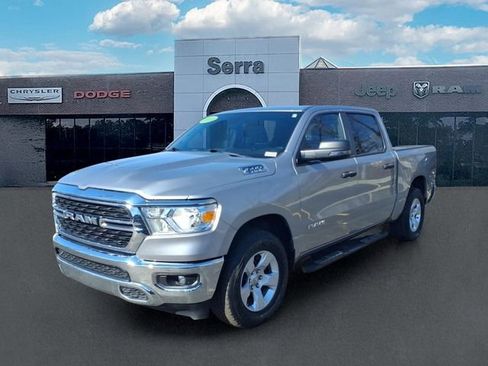 Used 2023 RAM 1500 Big Horn AWD/4WD image 3