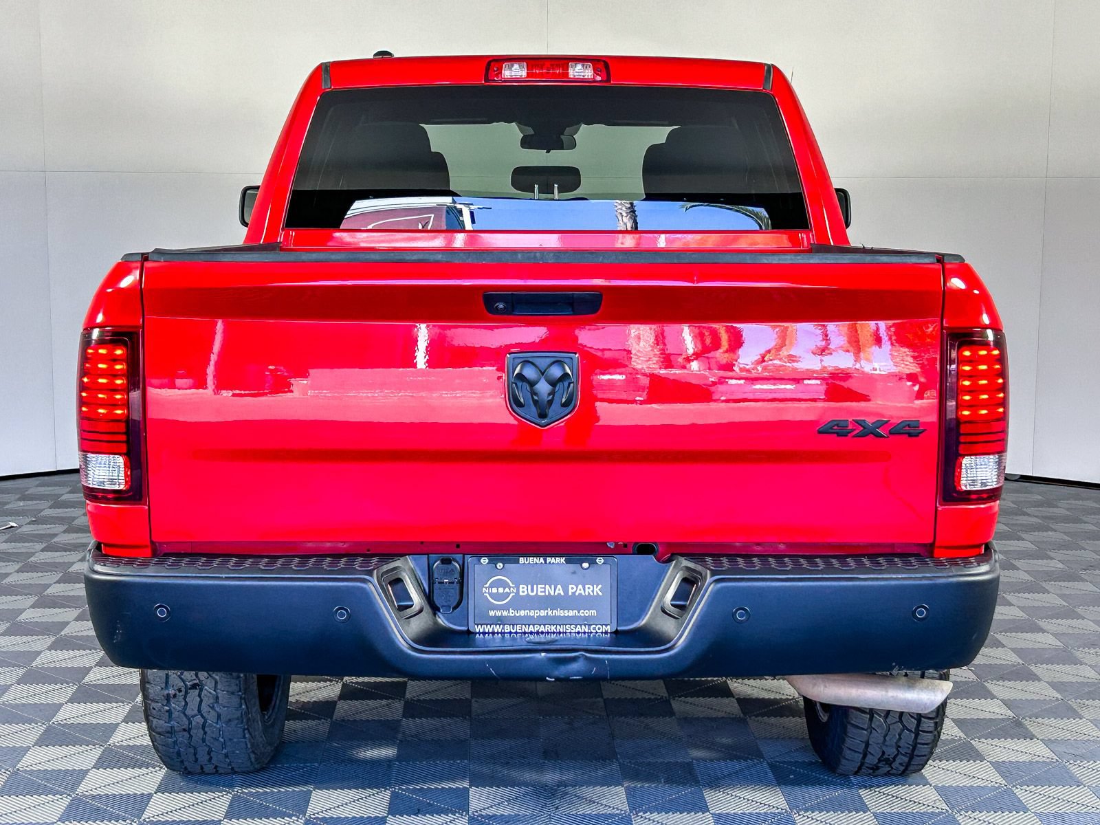 Used 2024 RAM 1500 Warlock AWD/4WD image 7