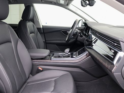 Used 2023 Audi Q8 Premium Plus w/ Premium Plus Package AWD/4WD image 21