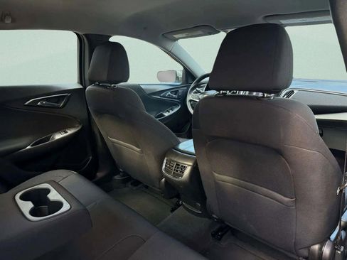 Used 2022 Chevrolet Malibu LT image 10