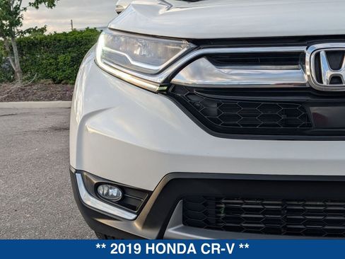 Used 2019 Honda CR-V Touring image 9