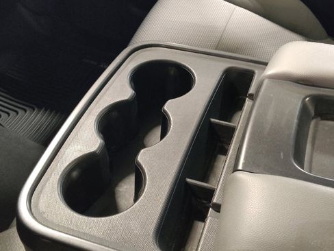 Used 2015 Chevrolet Silverado 1500 W/T image 26