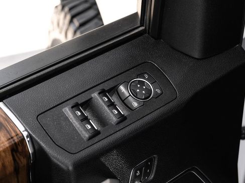 Used 2019 Ford F150 Lariat AWD/4WD image 50