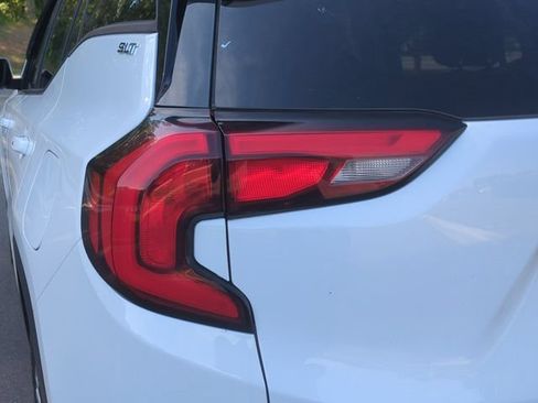 Used 2019 GMC Terrain SLT FWD image 21