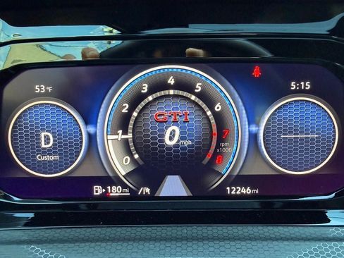 Used 2024 Volkswagen GTI Autobahn image 15