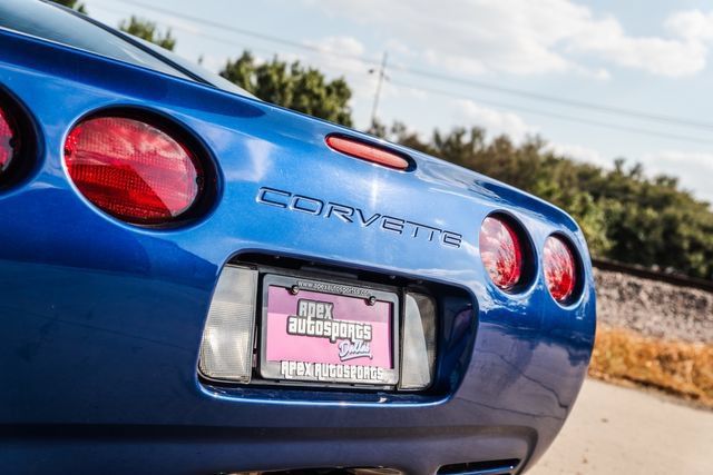 Used 2003 Chevrolet Corvette Coupe w/ Preferred Equipment Group RWD image 54
