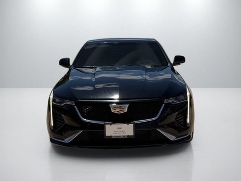 Used 2023 Cadillac CT4 Sport RWD image 2