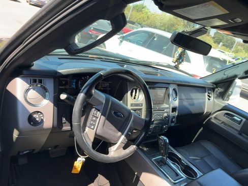Used 2017 Ford Expedition EL Limited image 6