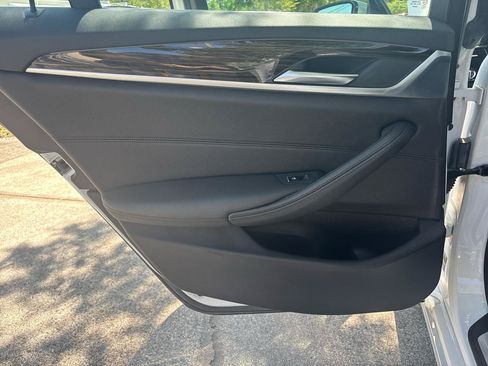 Used 2019 BMW 530i RWD image 28