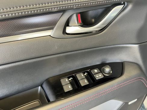 Used 2025 MAZDA CX-5 Carbon Edition image 13