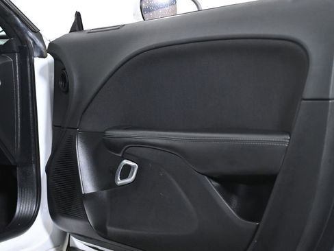 Used 2019 Dodge Challenger R/T w/ Driver Convenience Group image 29