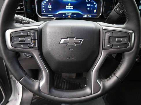 Used 2024 Chevrolet Silverado 1500 RST w/ Z71 Off-Road Package image 6
