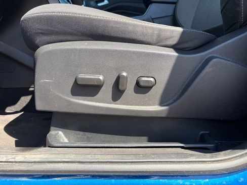 Used 2017 Ford Escape SE w/ Equipment Group 201A AWD/4WD image 22
