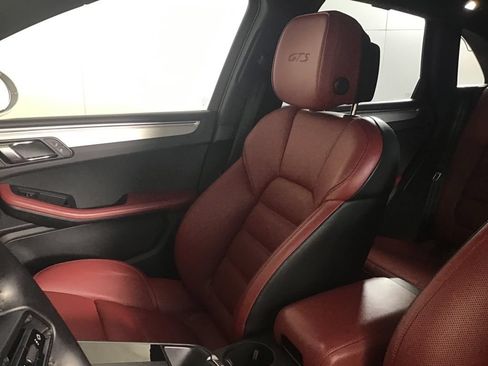Certified 2023 Porsche Macan GTS AWD/4WD image 21