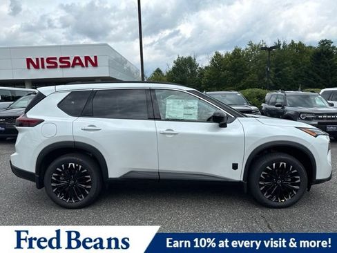 New 2026 Nissan Rogue Dark Armor AWD/4WD image 10