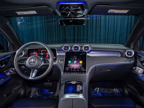 New 2026 Mercedes-Benz GLC 300 image 14