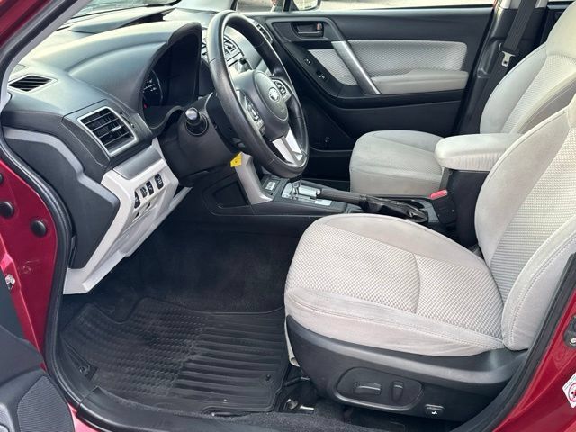 Used 2018 Subaru Forester 2.5i Premium AWD/4WD image 21